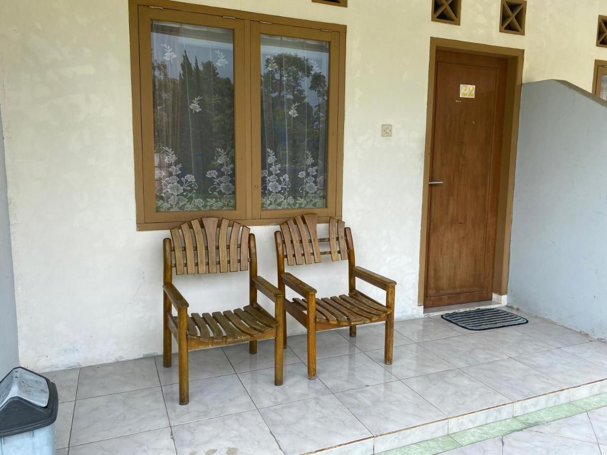 Hotel Puspa Sari เชียแตร์ ภายนอก รูปภาพ